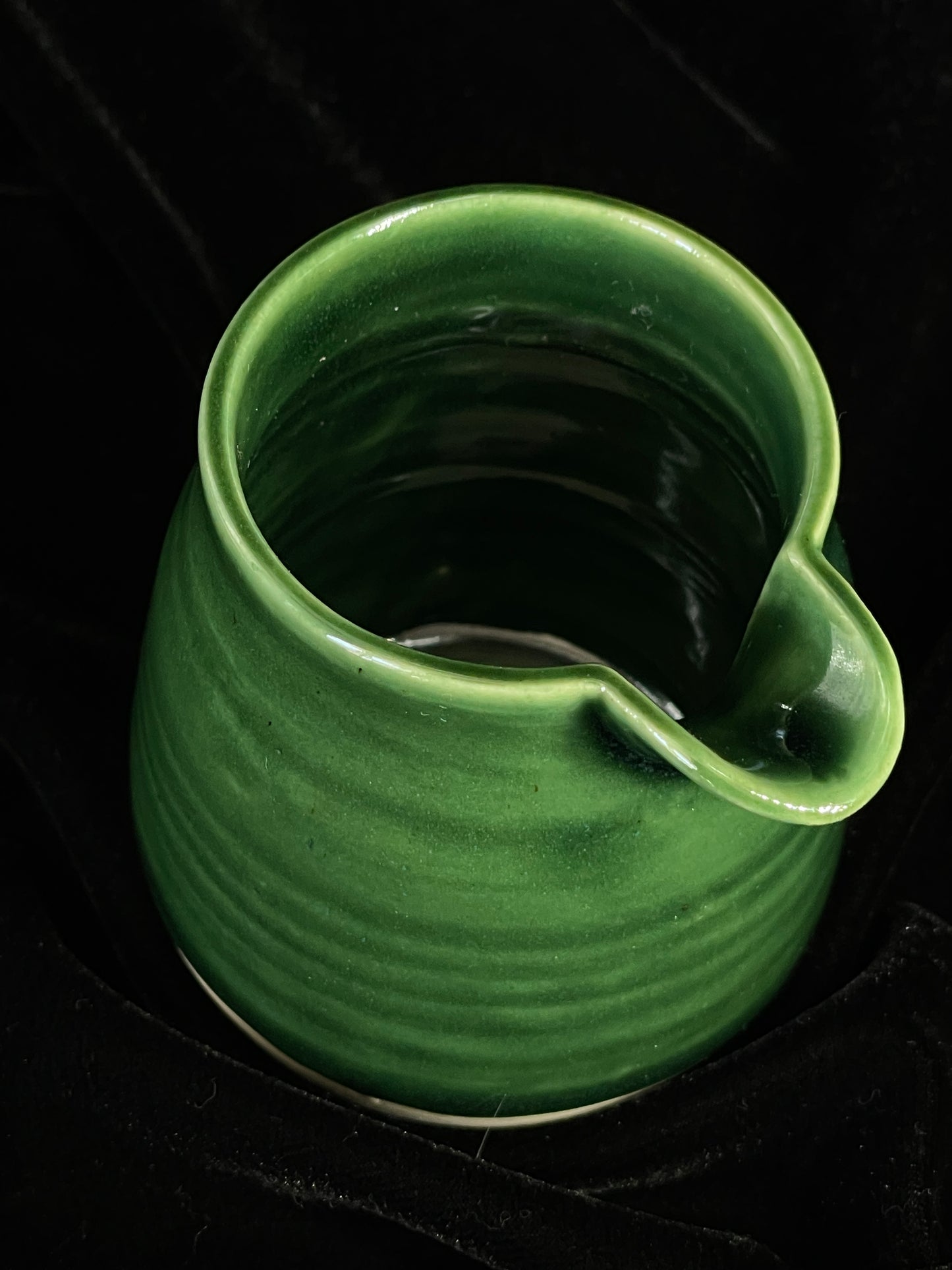 Green cream pourer - small