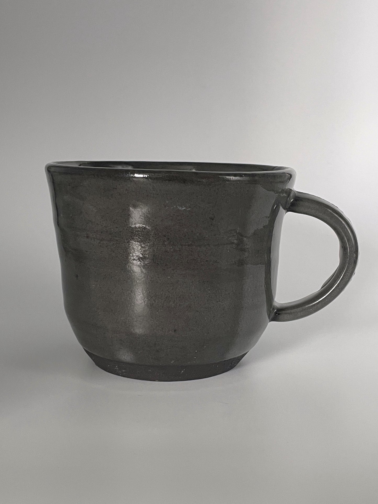 Black mug - medium/8oz