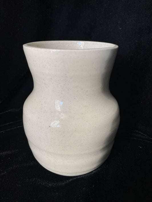 White vase - medium